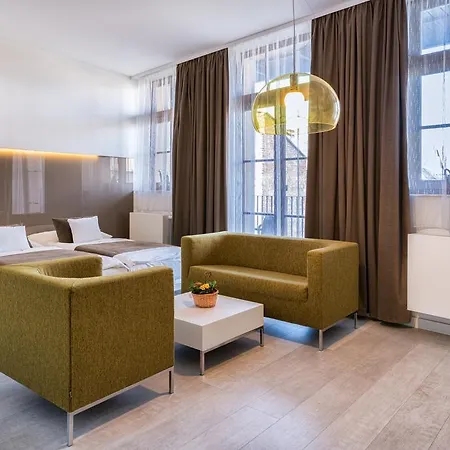 Hotel Arigone&privátní Wellness 4*